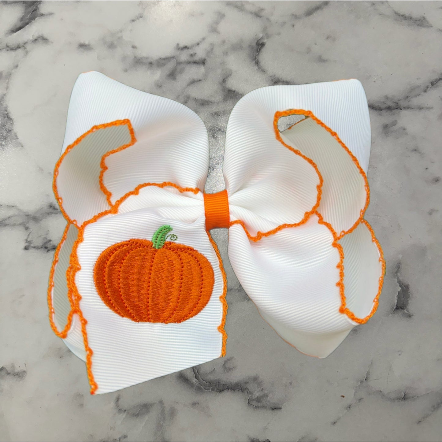 5” moonstitch ribbon bows